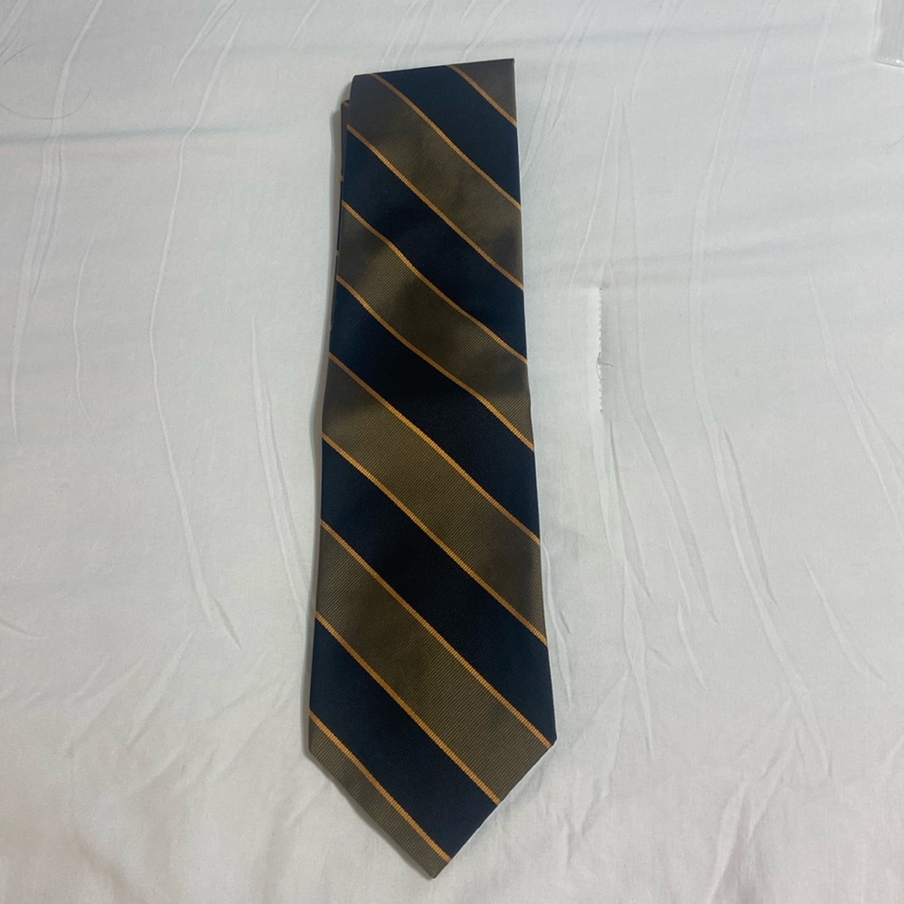 Vintage 80s Robert Talbots hand sewn silk tie. Preppy. Striped. Olive Black